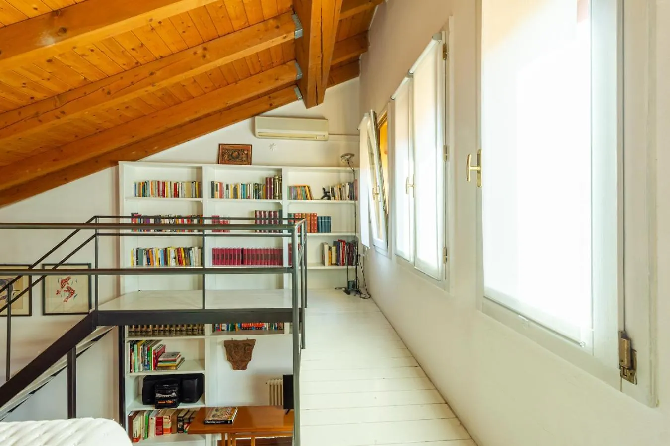 Apartment Casa Pegaso In Canton De Fiori Bologna